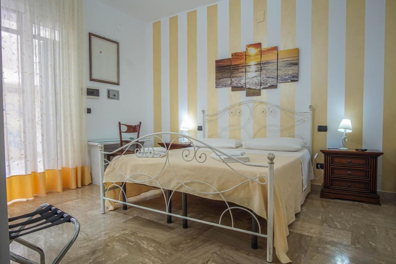 B&B Le Terrazze โมลา ดิ บารี ภายนอก รูปภาพ