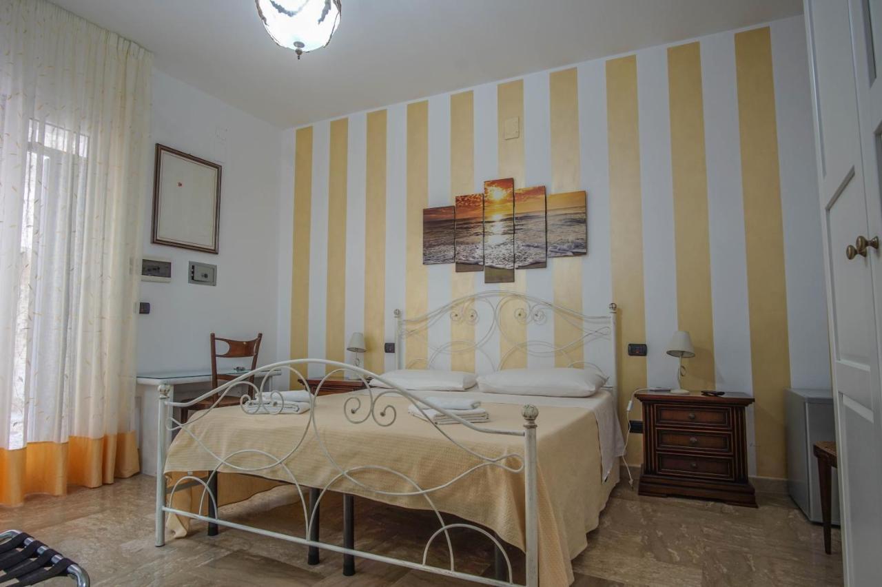 B&B Le Terrazze โมลา ดิ บารี ภายนอก รูปภาพ
